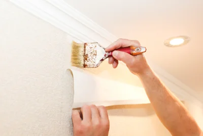 Pose de papier peint à Autet — revêtements muraux et toiles de verre